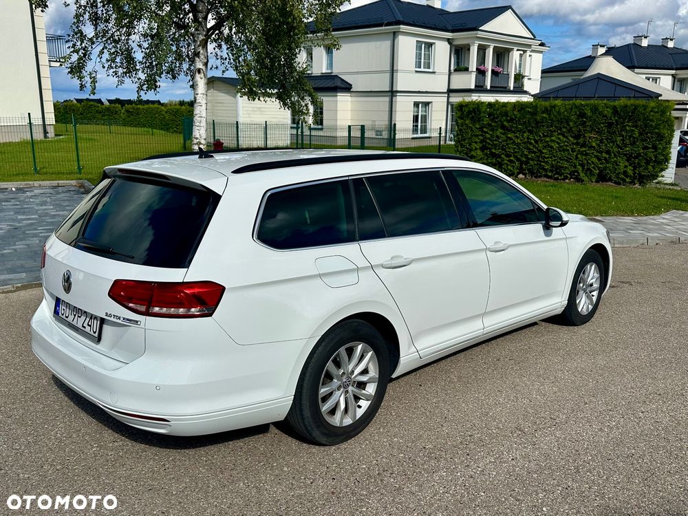 Volkswagen Passat 2.0 TDI (BlueMotion Technology) DSG Comfortline - 5