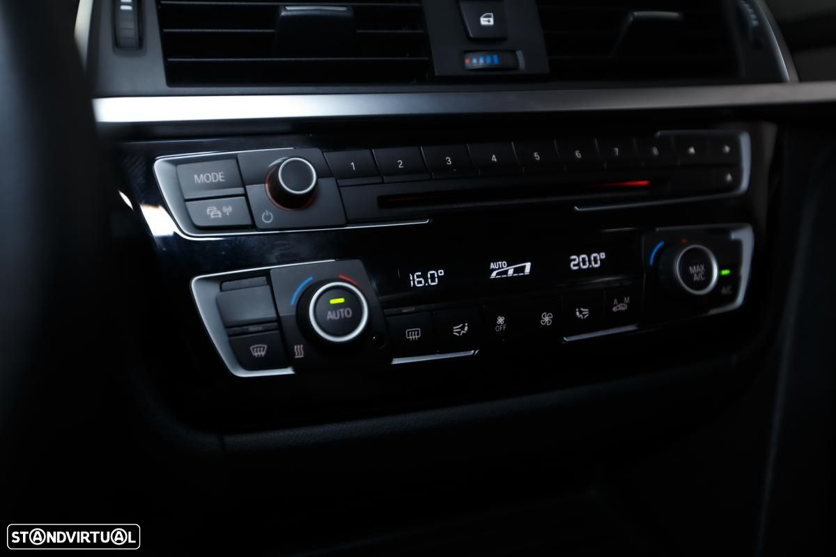 BMW 330 - 21