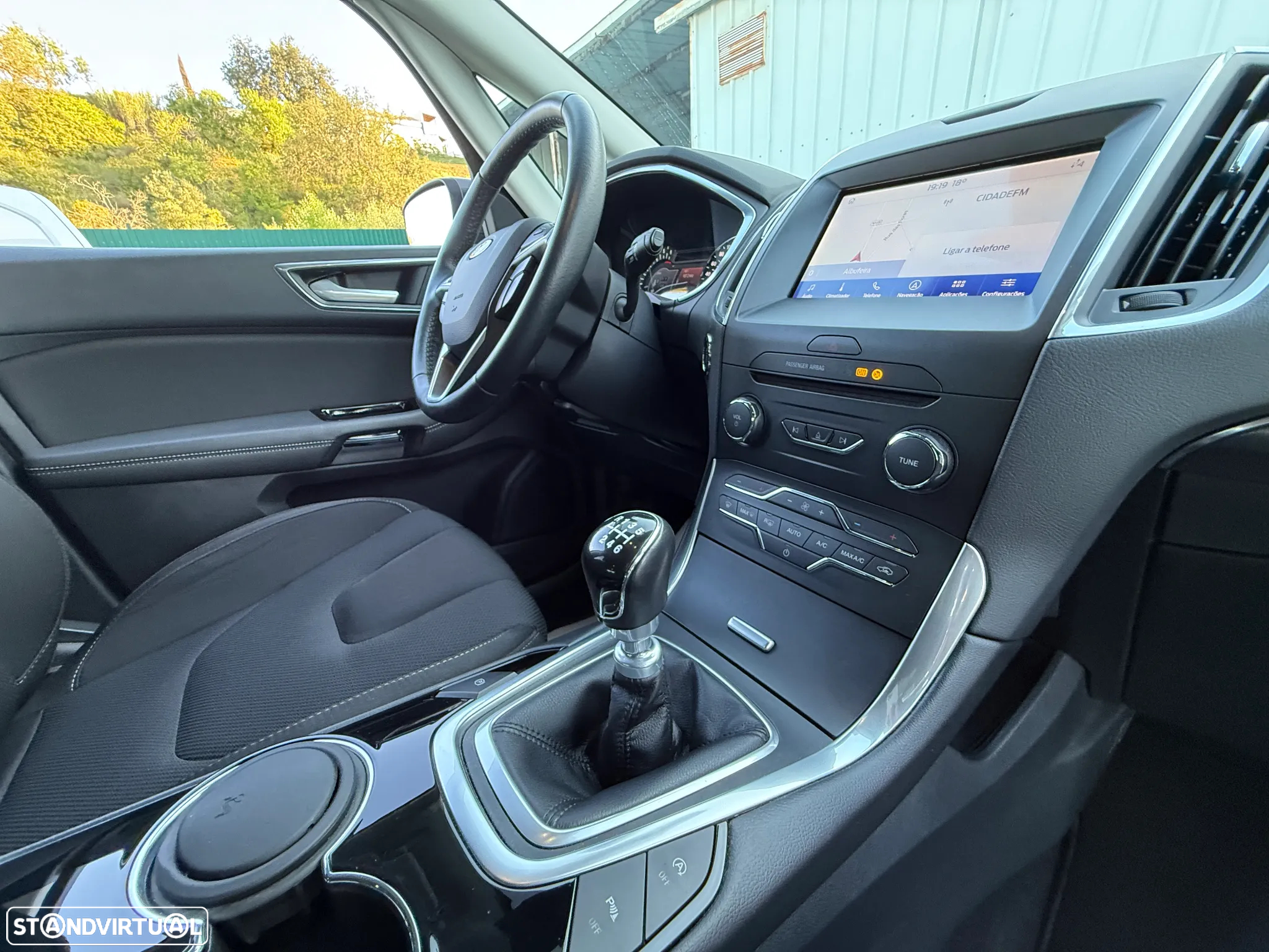 Ford S-Max 2.0 TDCi Titanium - 32