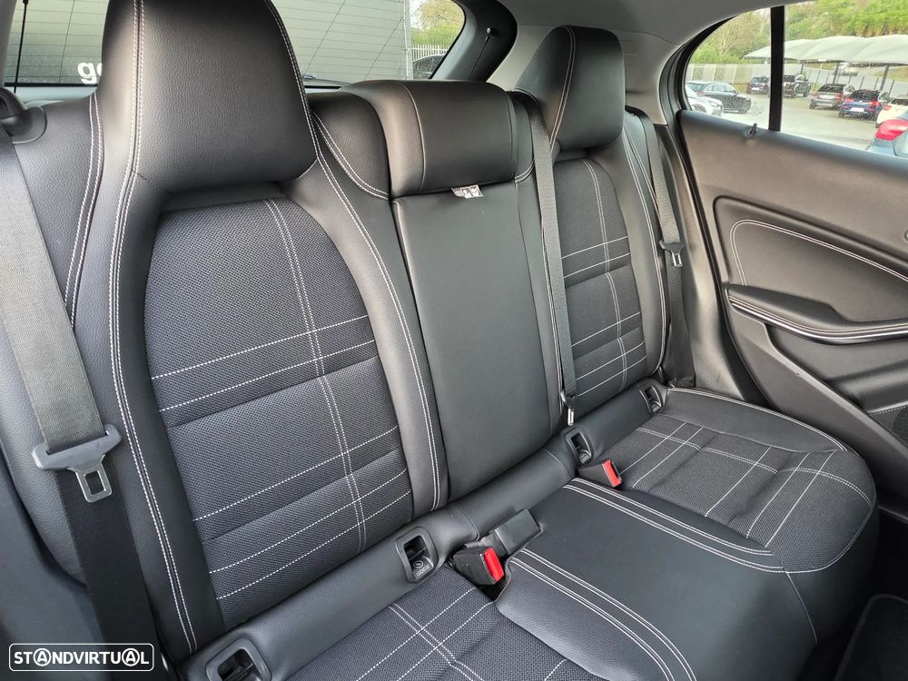 Mercedes-Benz GLA 200 (CDI) d Urban - 30