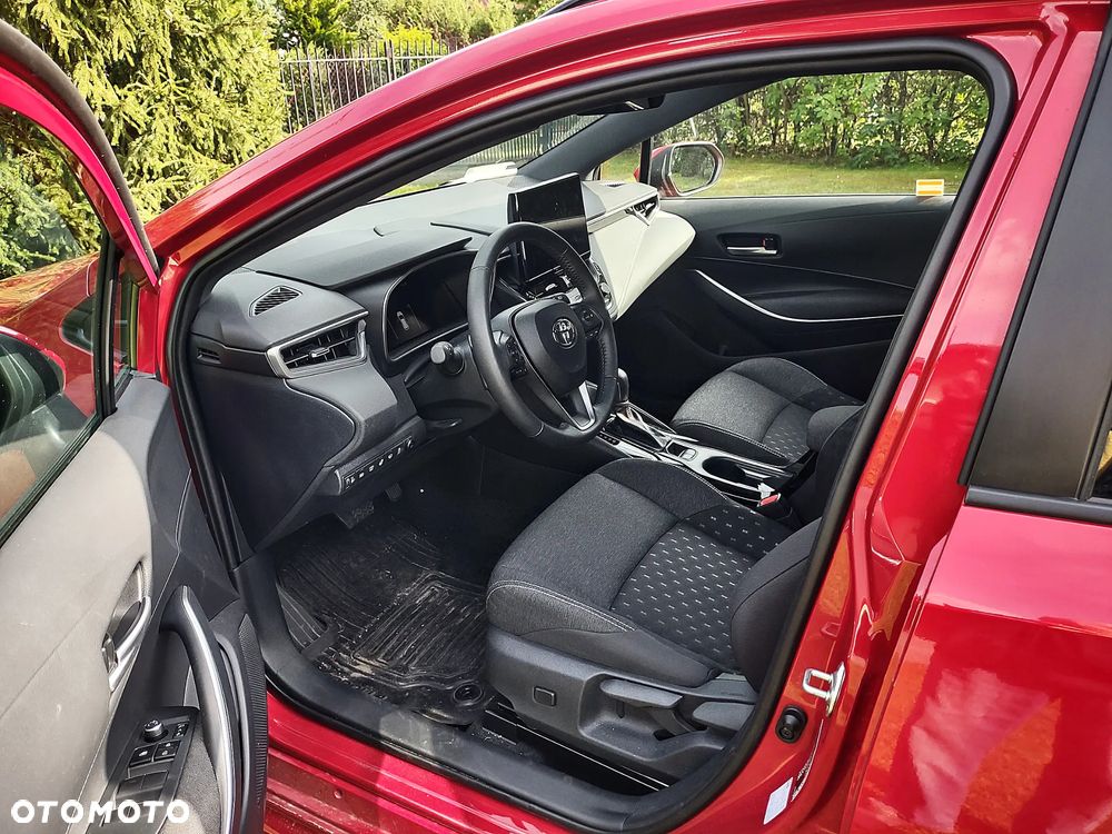 Toyota Corolla 2.0 Hybrid Comfort - 5