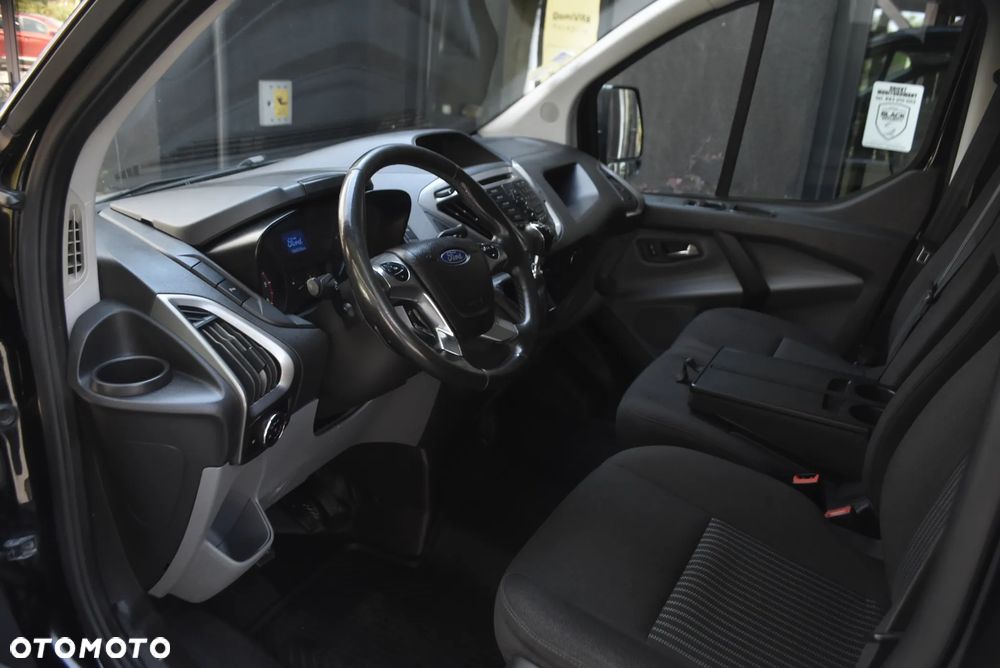 Ford Transit Custom - 10