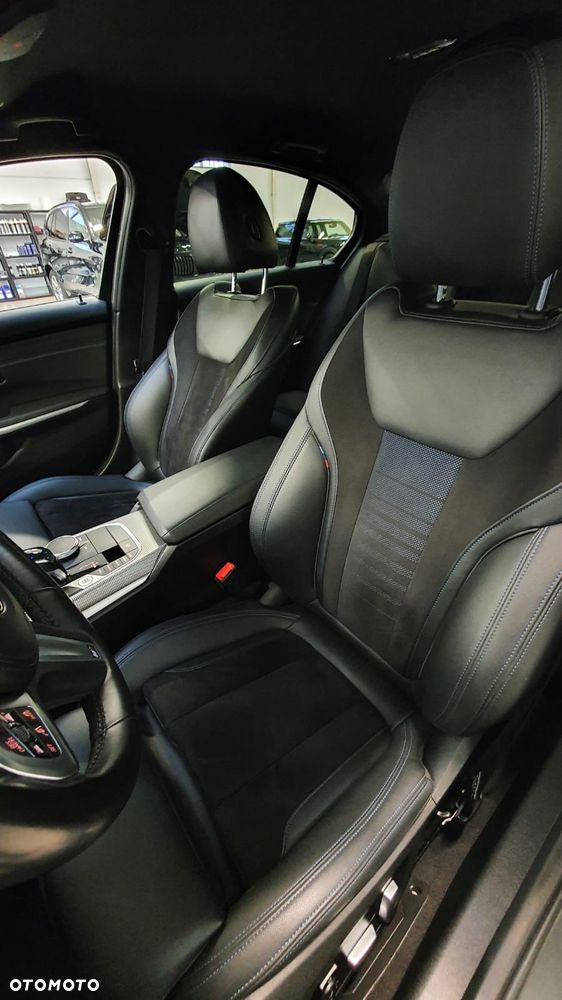 BMW Seria 3 - 12