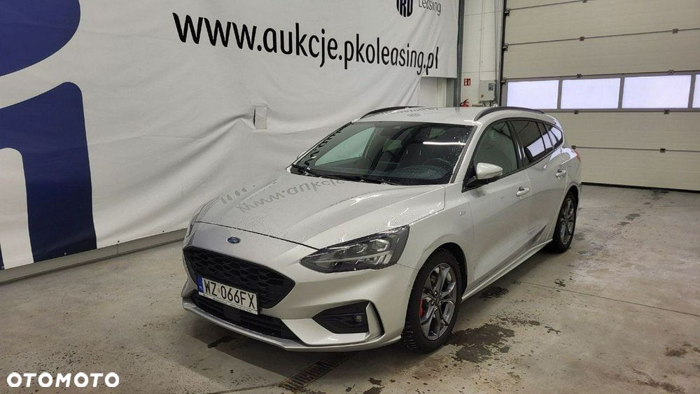 Ford Focus - 1