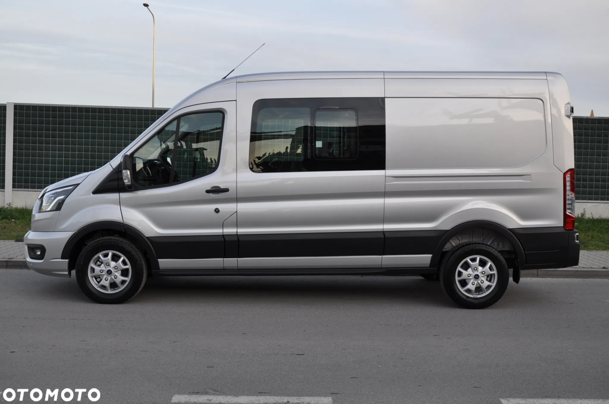 Ford TRANSIT DCIV MCA 2.0 New EcoBlue 170 KM A6 FWD Limited Brygadowy 6 osobowy 350 L3H2 Fabrycznie Nowy Dostępny od Ręki!!! - 5