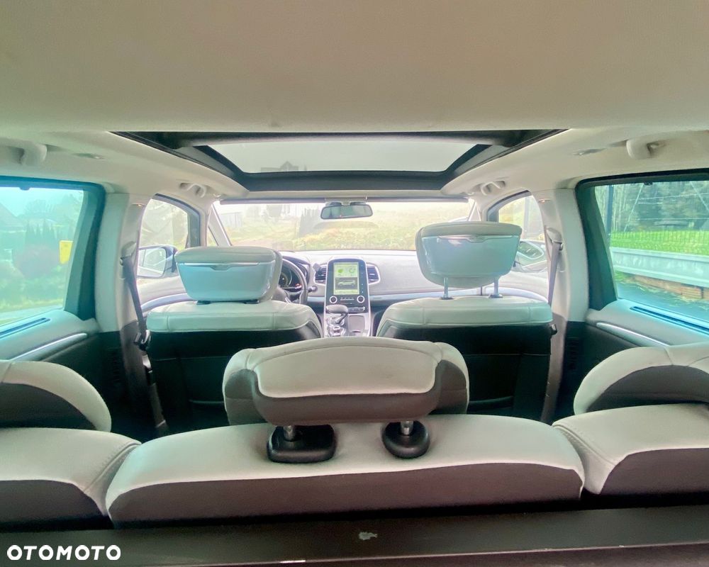 Renault Espace 1.6 dCi Energy Initiale Paris EDC - 7