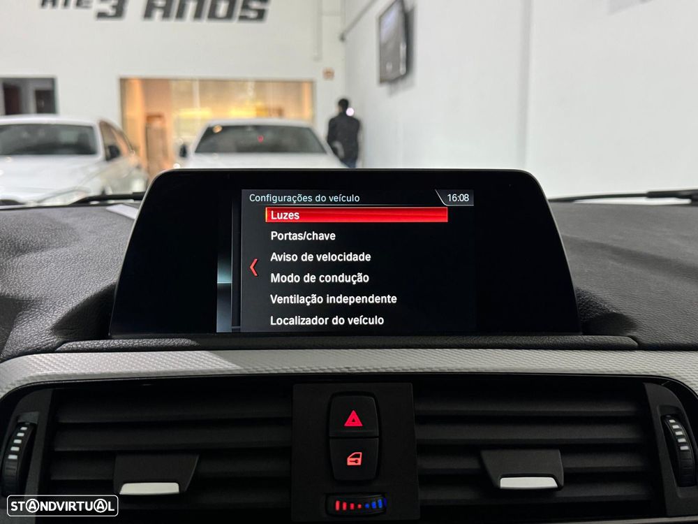 BMW 118 d Pack M - 30