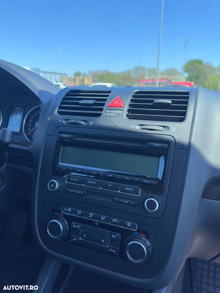 Volkswagen Jetta 1.4 TSI DSG Comfortline - 9