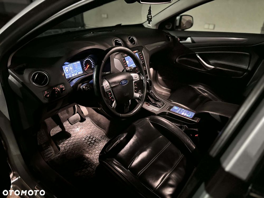 Ford Mondeo 2.0 TDCi Titanium - 9