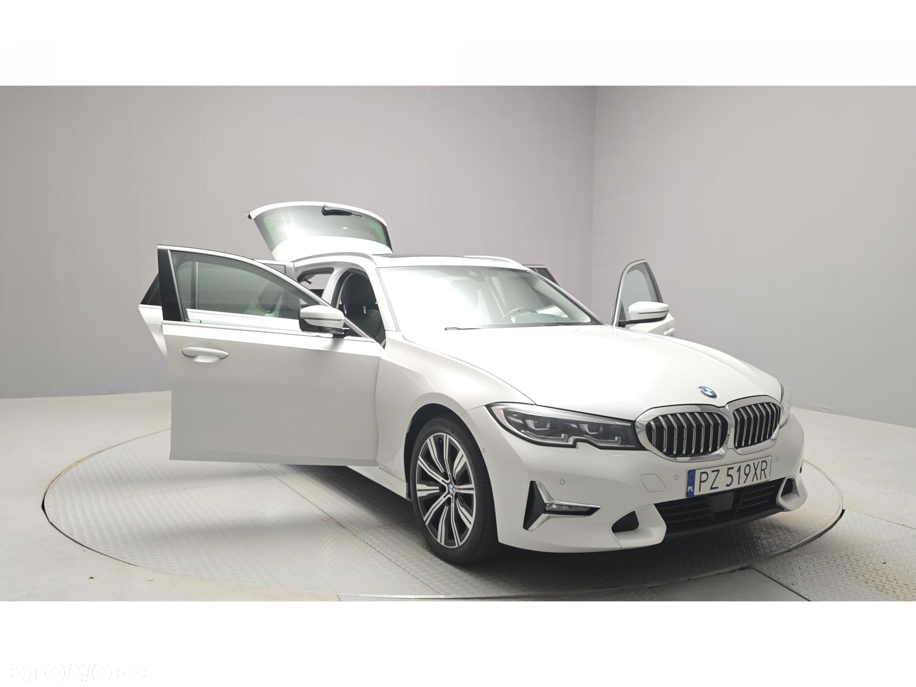 BMW Seria 3 320d xDrive Luxury Line - 12