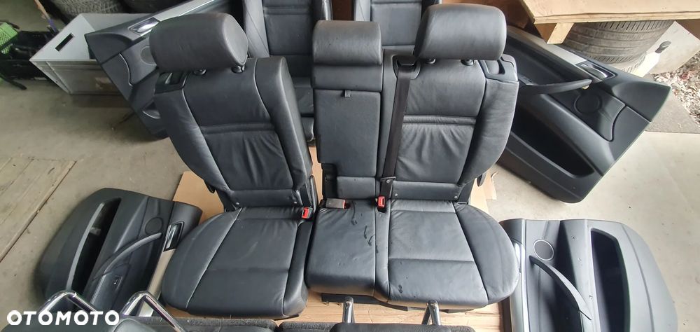 Fotele kanapa boczki komplet czarna skóra elektryczne 7 osób BMW X5 E70 Lift M-Pakiet - 9