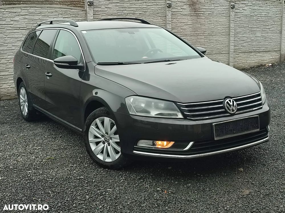 Volkswagen Passat - 2