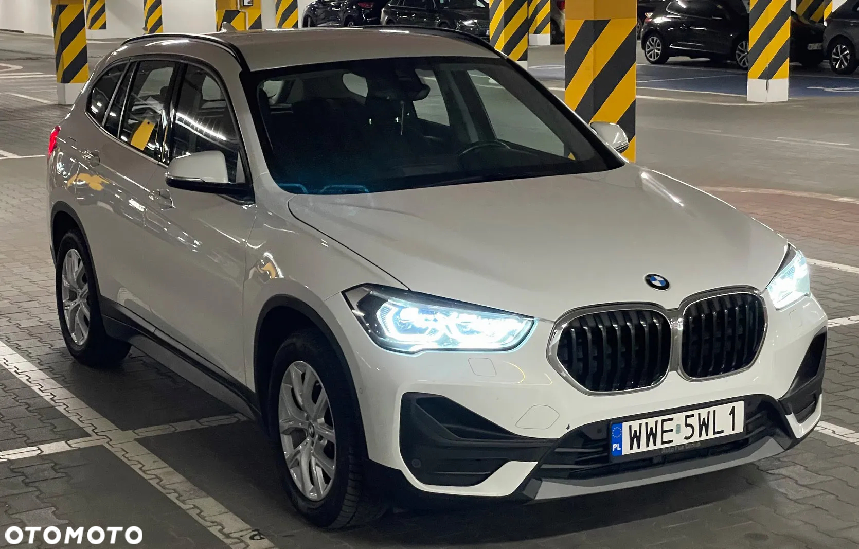 BMW X1 sDrive18d Business Edition - 2
