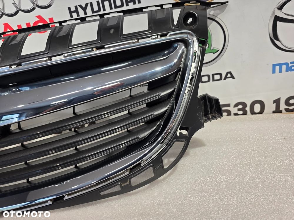 OPEL INSIGNIA A LIFT 13-17 ŁADNA ATRAPA / GRILL PRZEDNI PRZÓD NR 13475242 NR AUKCJI GL873 - 13