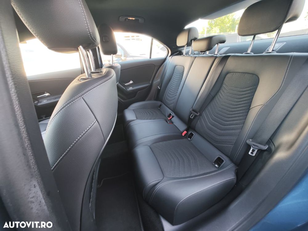 Mercedes-Benz A 250 e 8G-DCT - 15