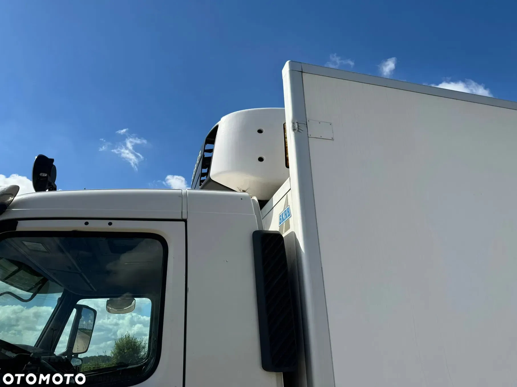 Volvo FM 330 - 12