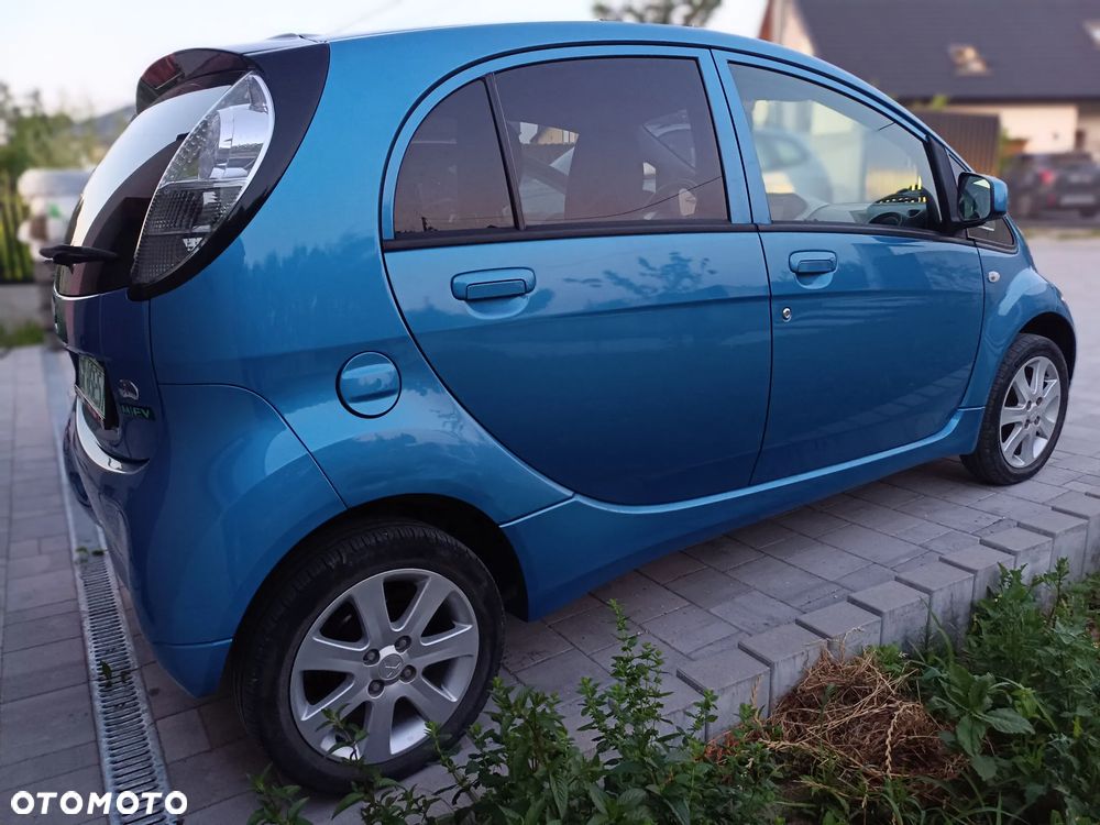 Mitsubishi i-MiEV - 8