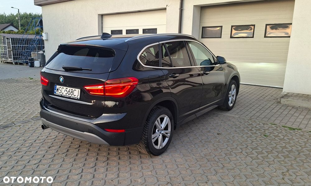 BMW X1 sDrive16d - 7
