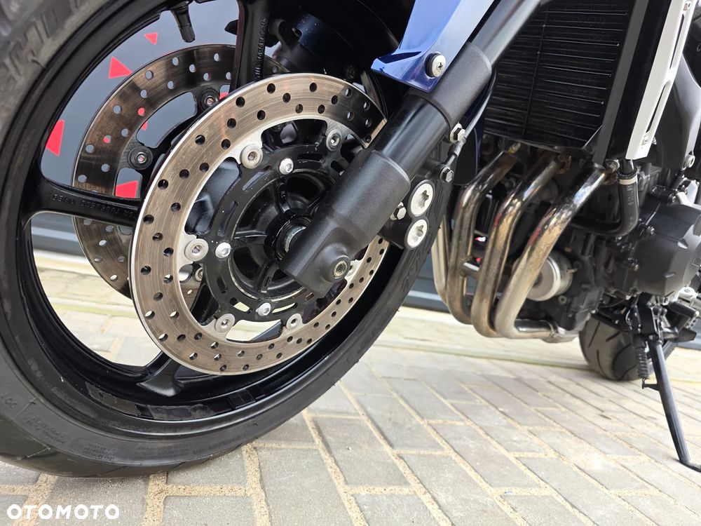 Yamaha FZ6 - 26