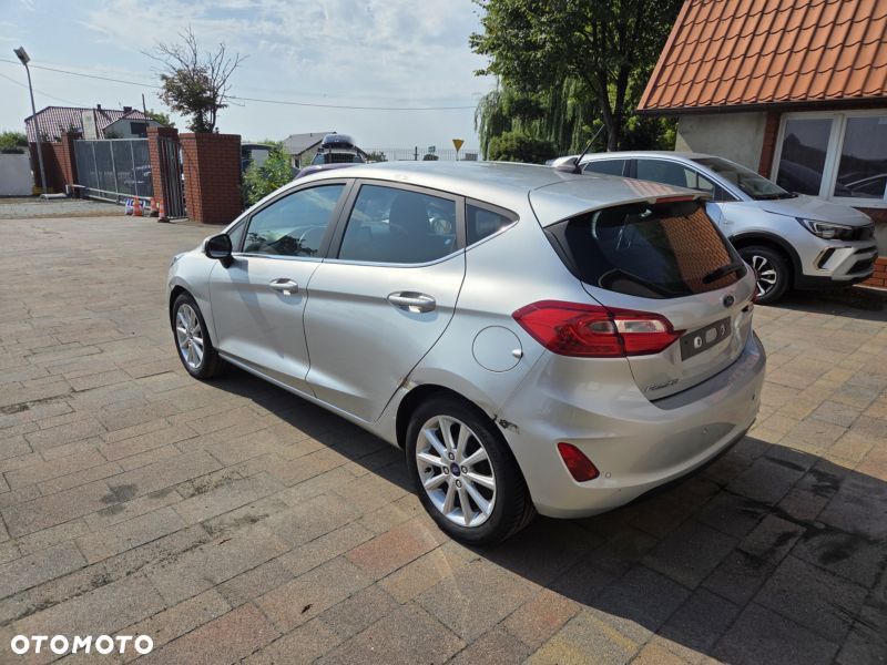 Ford Fiesta 1.5 TDCi S&S TITANIUM - 3