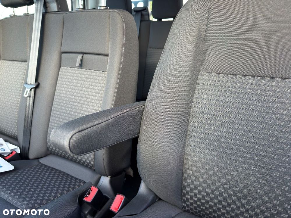 Ford Transit - 31