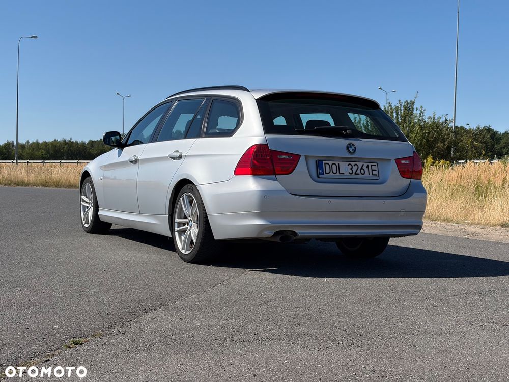 BMW Seria 3 318d DPF Edition Lifestyle - 8