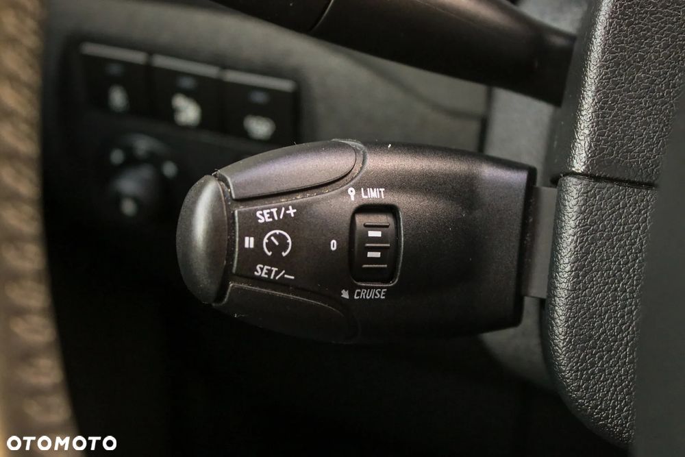Citroën Berlingo Multispace BlueHDi 120 S&S SHINE - 24