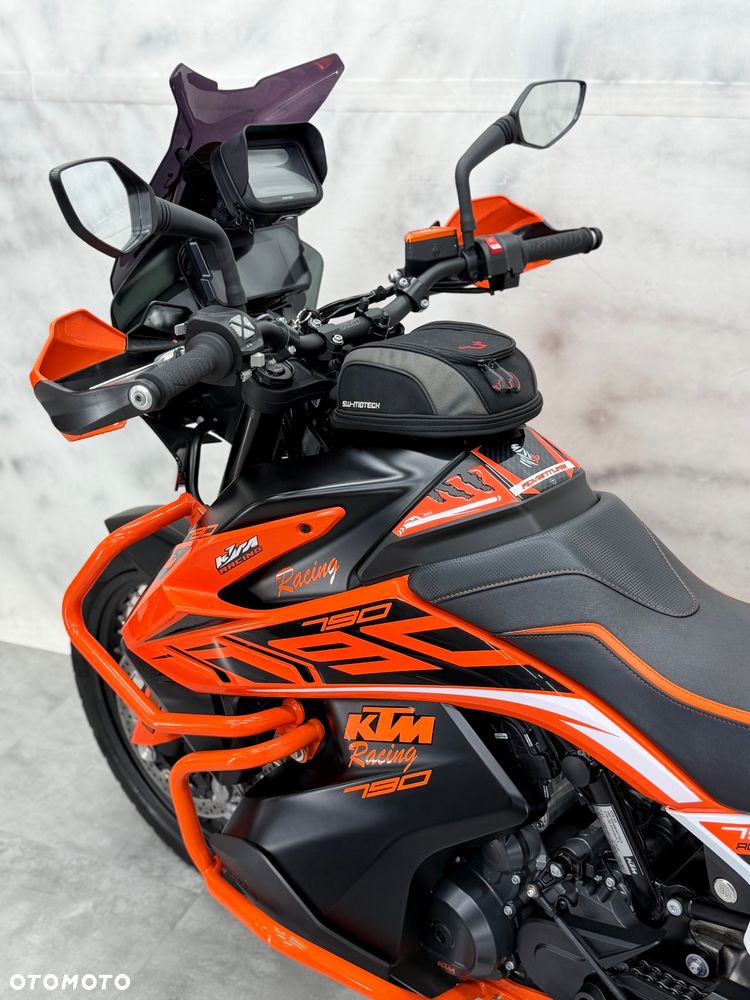 KTM Adventure 790 - 31
