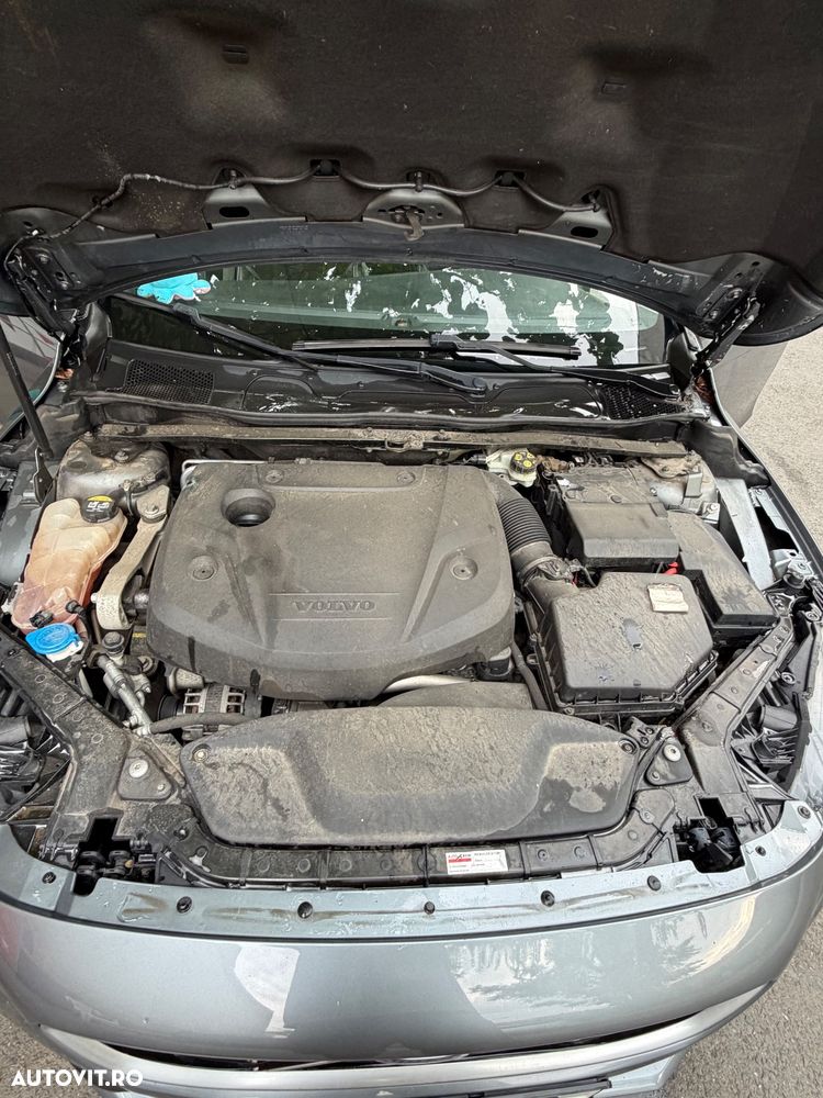 Volvo V40 D2 Basic - 23