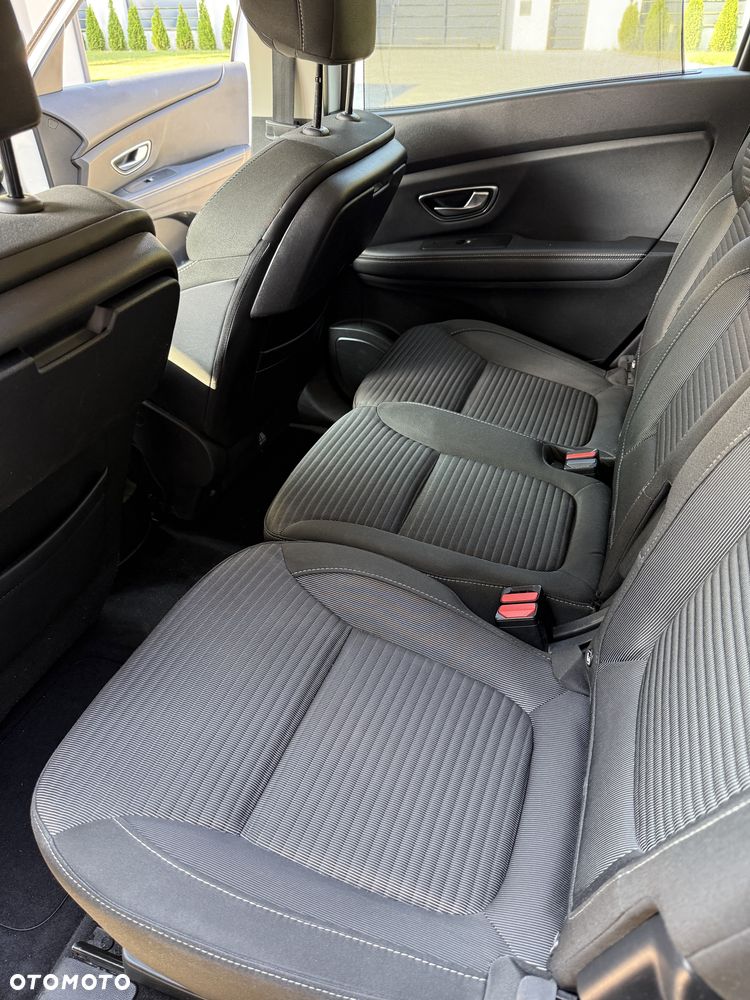 Renault Scenic - 7