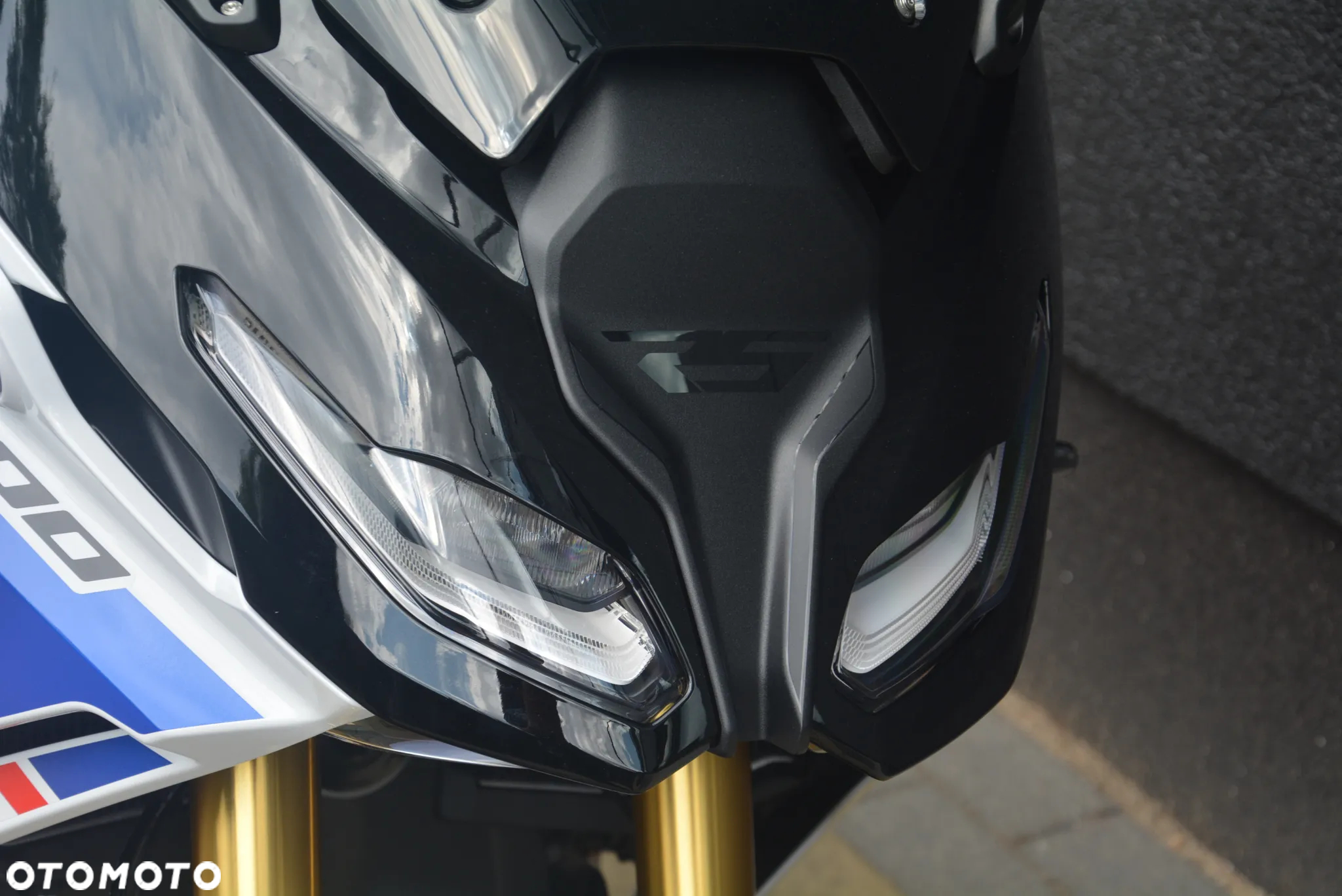 BMW R - 10