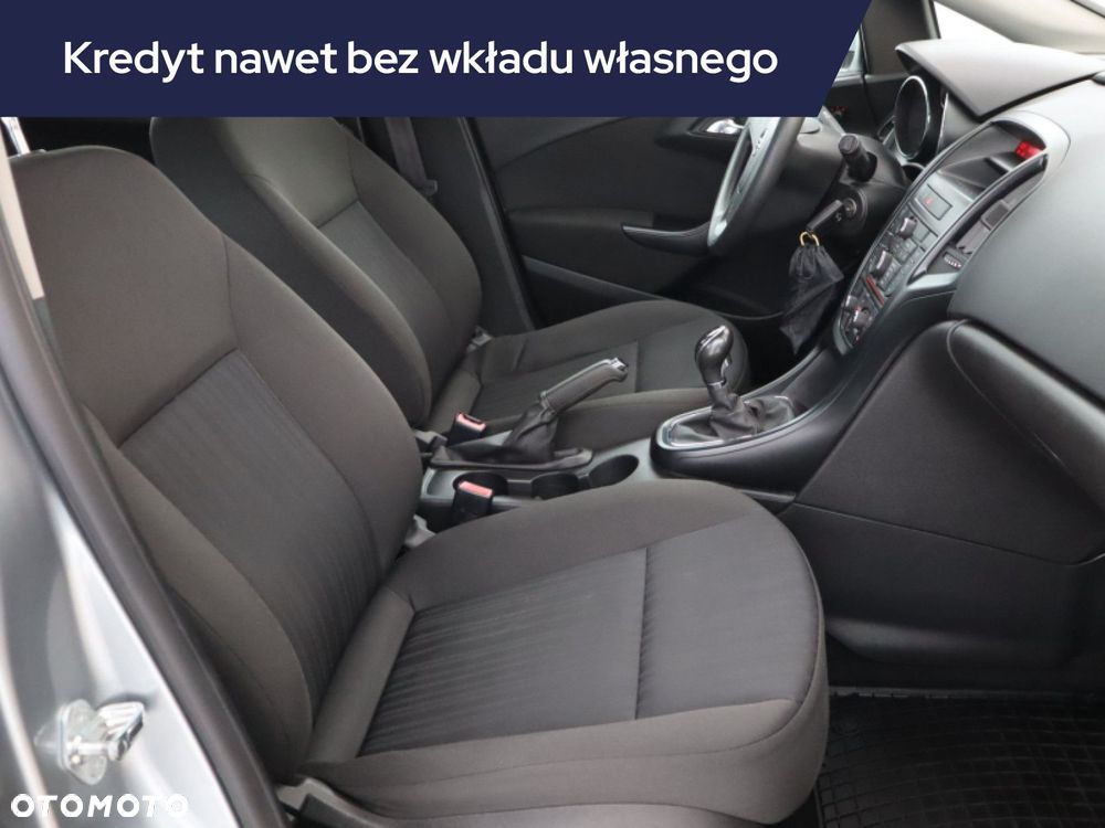 Opel Astra - 11