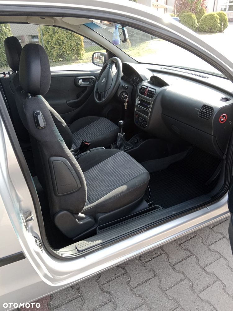Opel Corsa 1.0 12V Silverline - 9