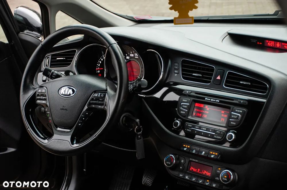 Kia Ceed 1.6 CVVT EX - 16
