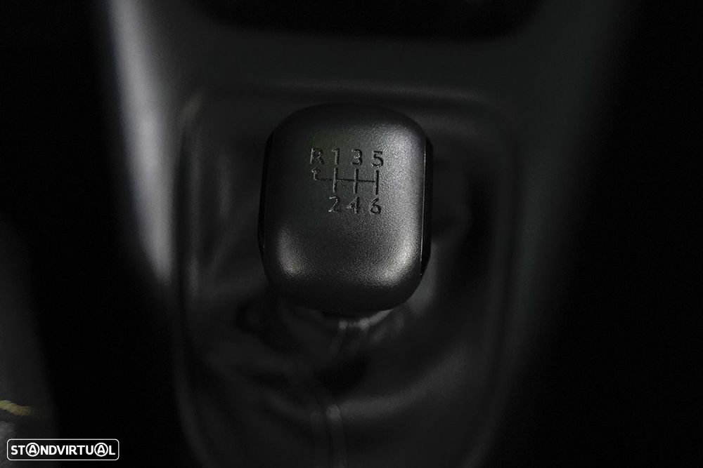 Citroën C3 1.2 PureTech Plus - 13