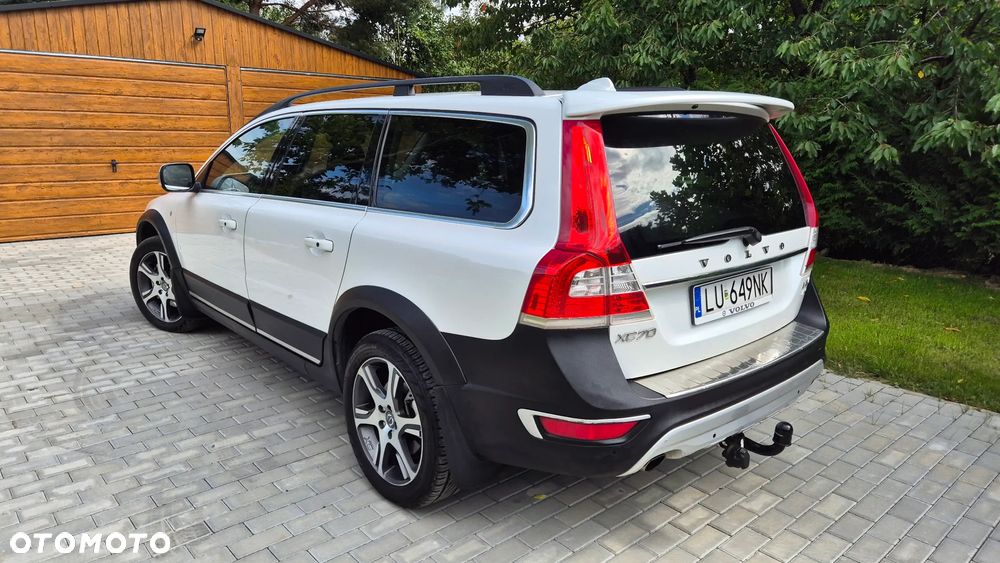 Volvo XC 70 - 4