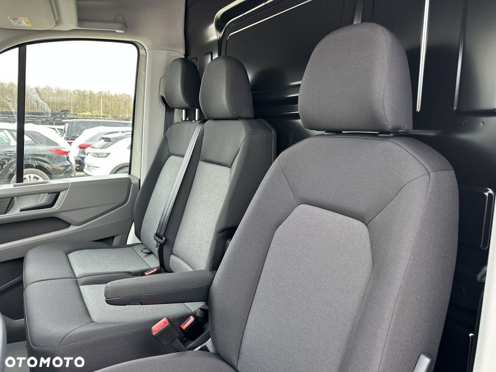 Volkswagen Crafter - 11