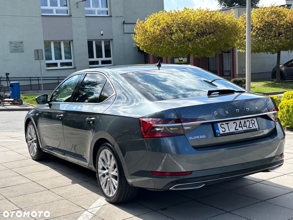 Skoda Superb 2.0 TSI L&K DSG - 4