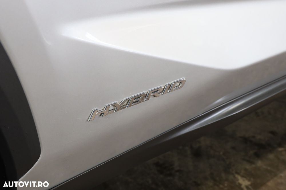 Lexus Seria NX 300h - 28