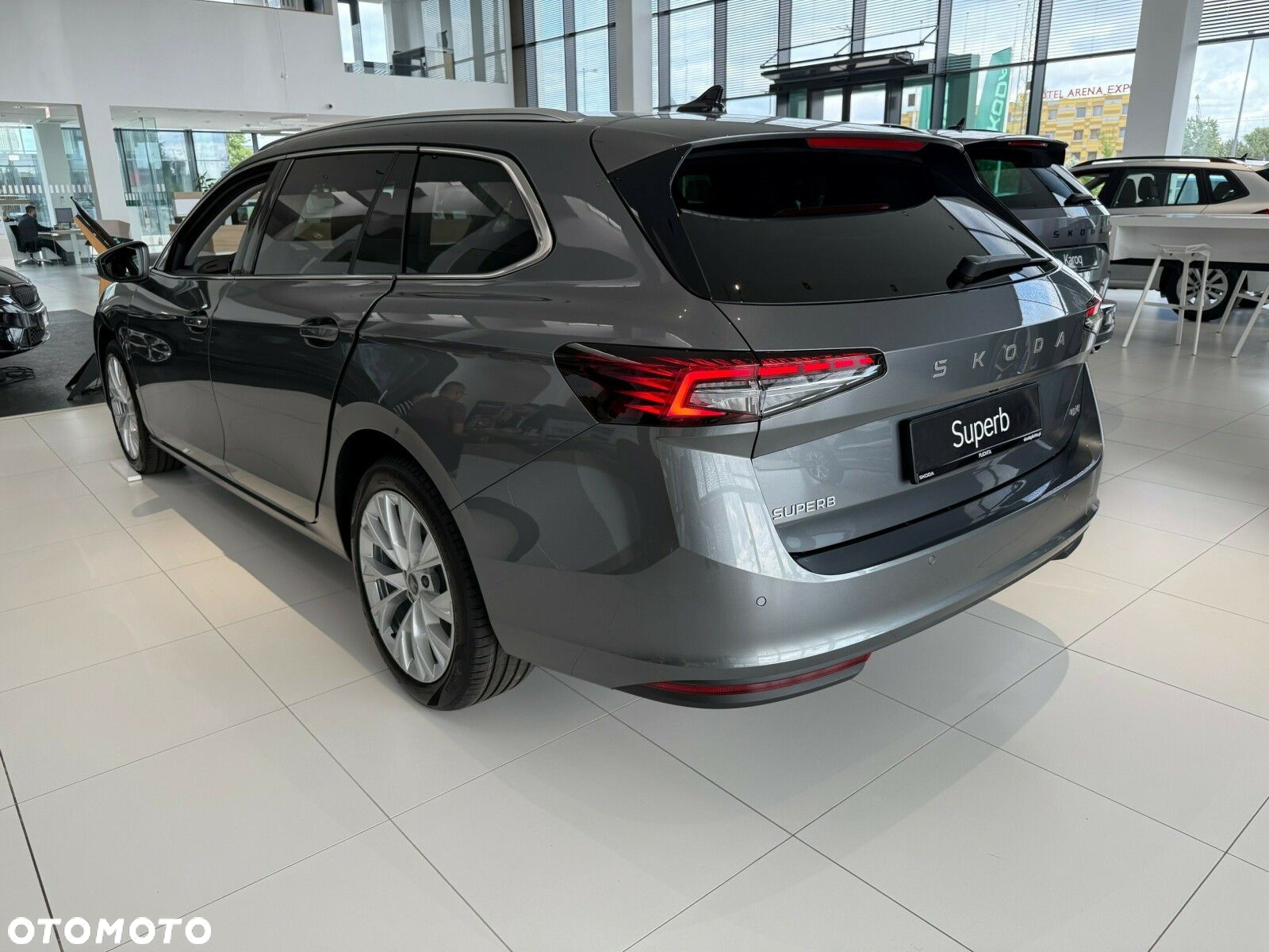 Skoda Superb 2.0 TSI 4x4 Edition 130 DSG - 5