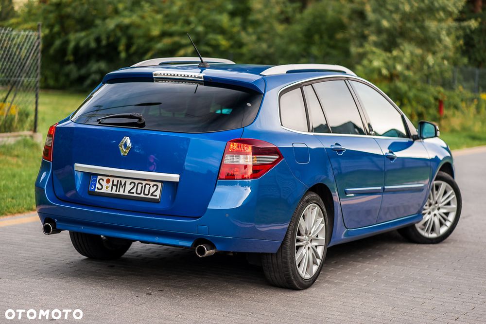 Renault Laguna 2.0 GT Turbo - 12
