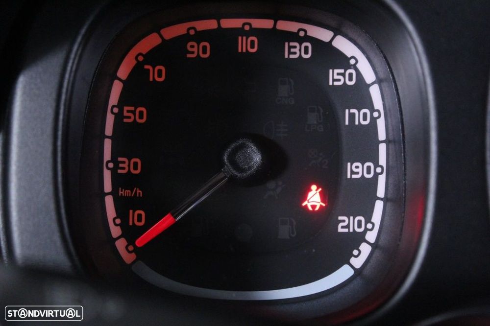 Fiat Panda 1.0 Hybrid City Life - 24