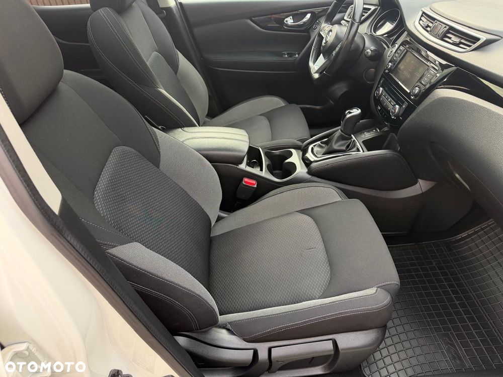 Nissan Qashqai 1.5 dCi DCT TEKNA+ - 20