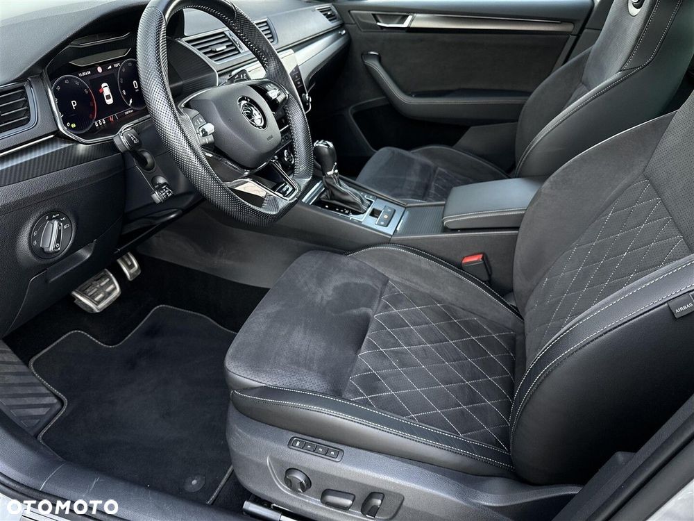 Skoda Superb 2.0 TSI Sportline DSG - 12