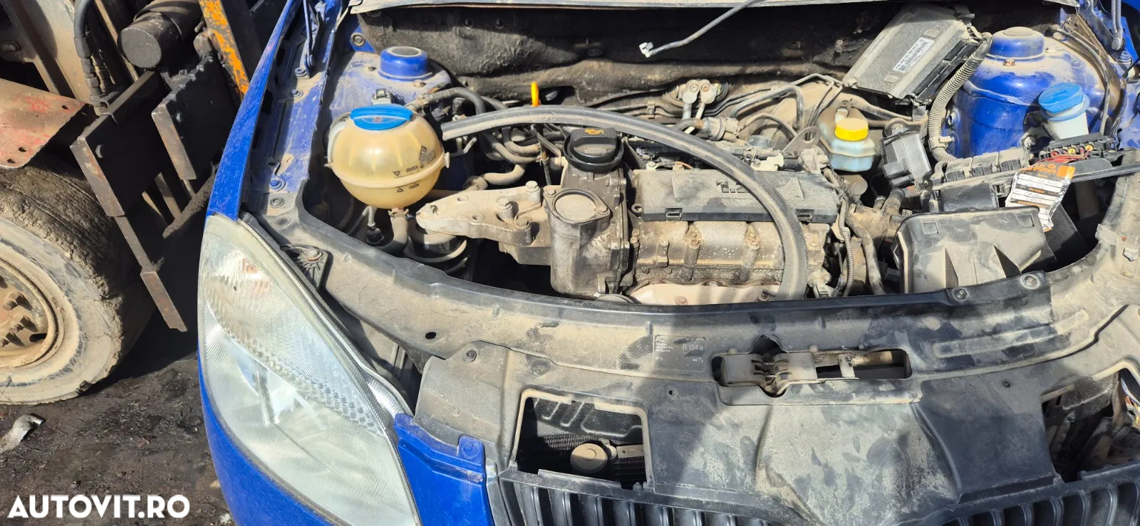 Plansa bord + airbaguri sofer si pasager Skoda Fabia 2 motor 1.2 benzina cod BZG 2008 - 2