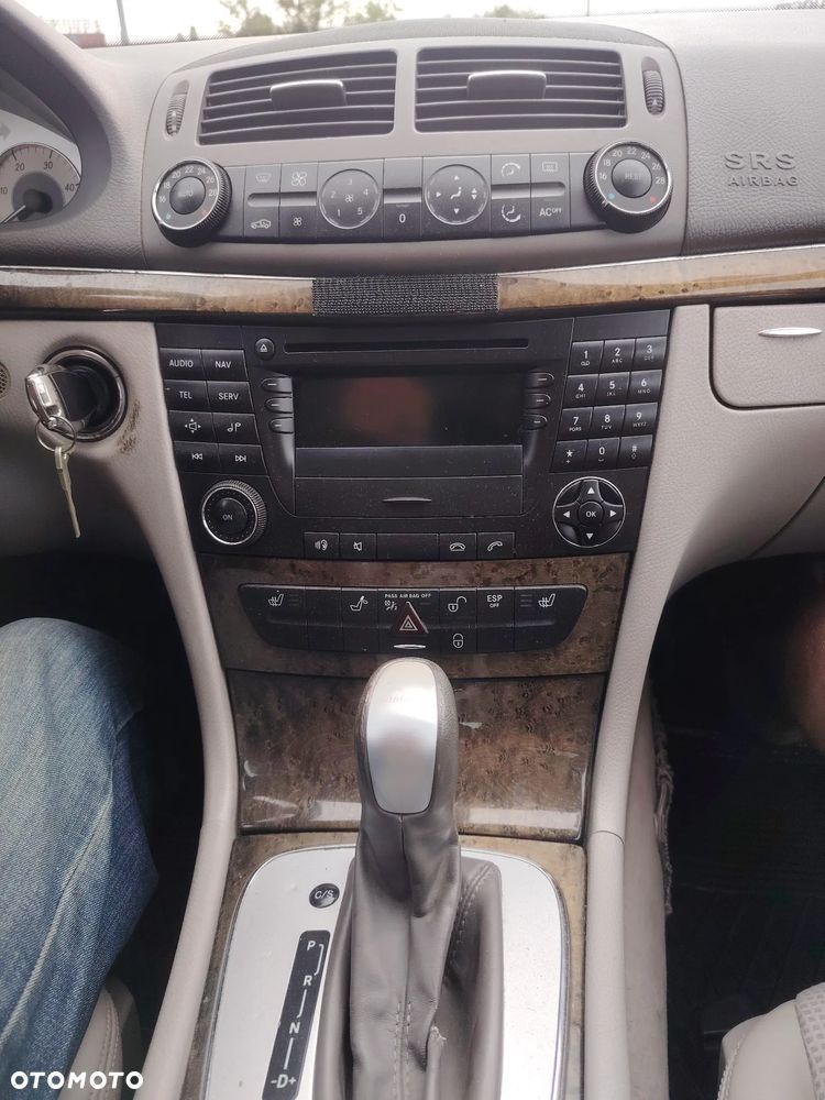 Mercedes-Benz Klasa E 220 CDI Automatik Avantgarde DPF - 14