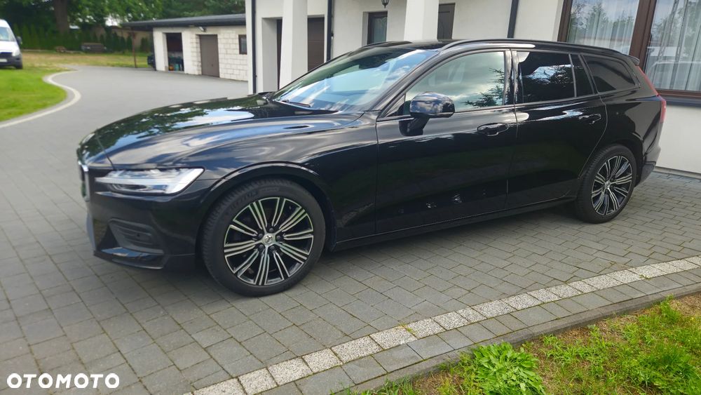 Volvo V60 D3 Momentum Pro - 1