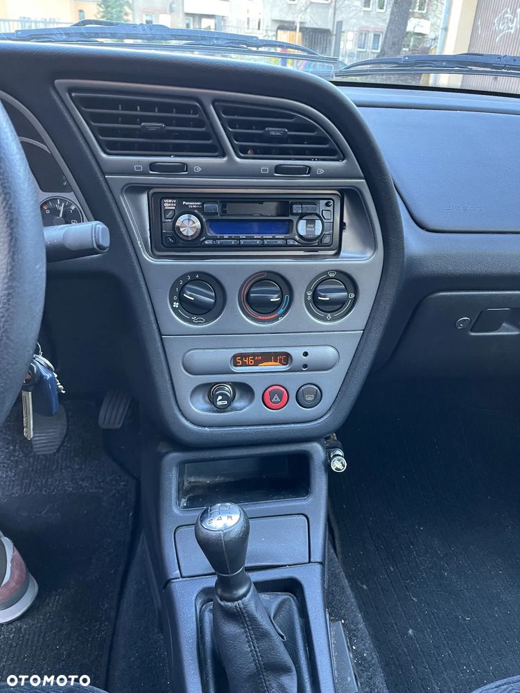 Peugeot 306 1.6 XR - 8