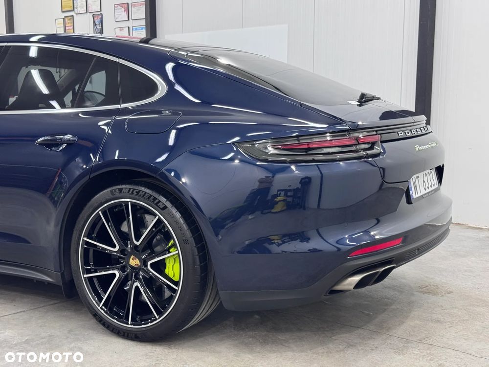 Porsche Panamera Turbo S - 4