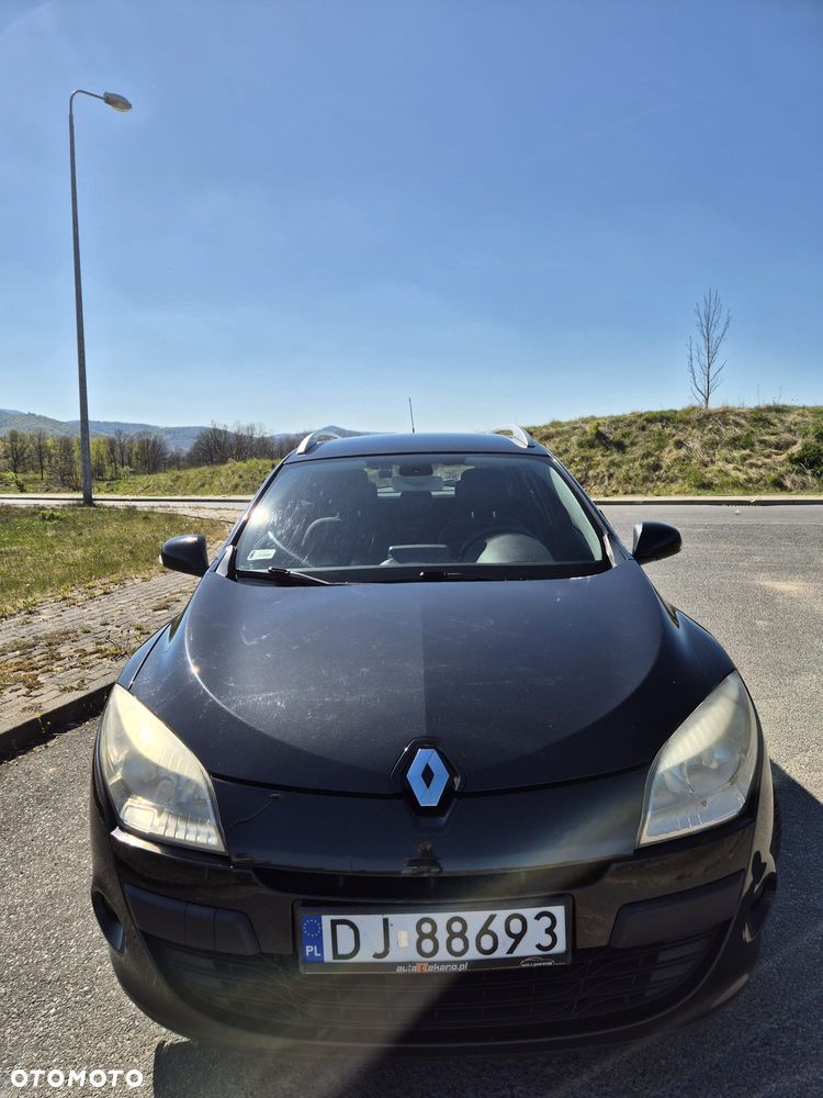 Renault Megane TCe 180 Dynamique - 3